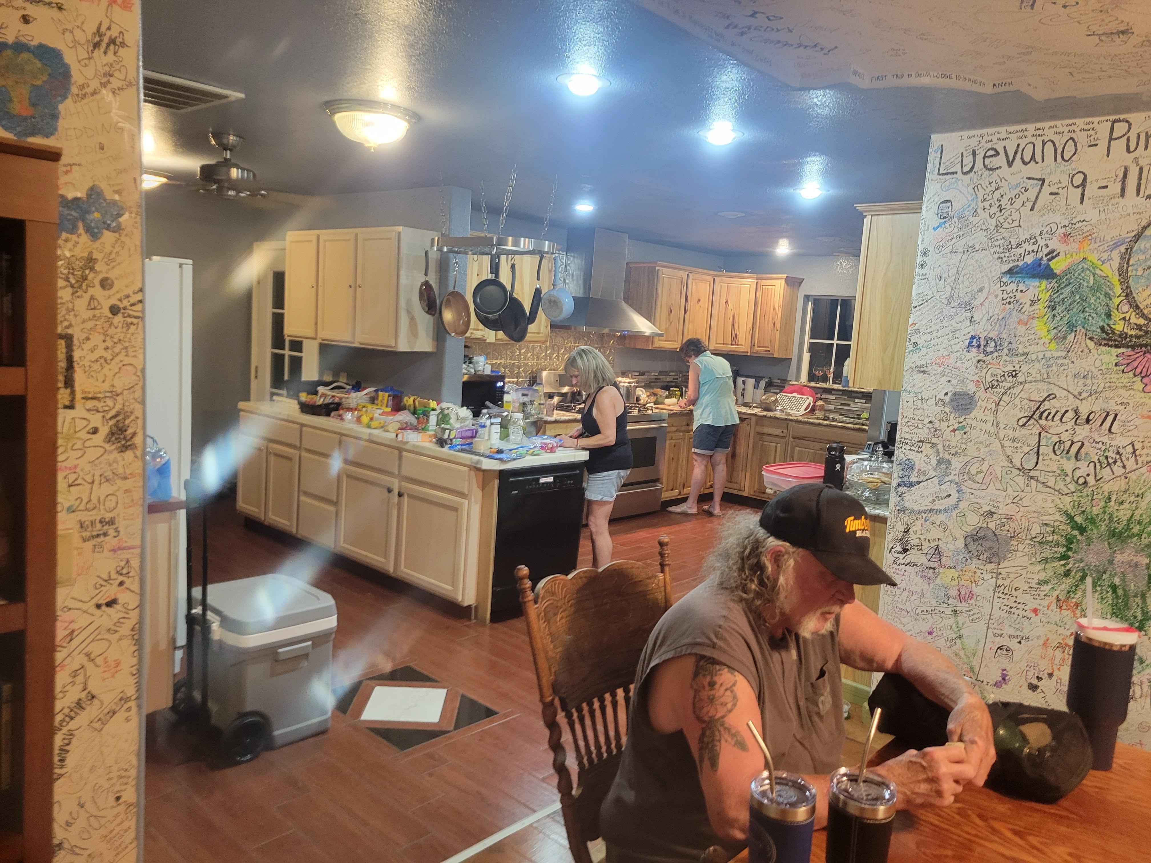 Plenty of space for all the cooks to be in the kitchen at the same time