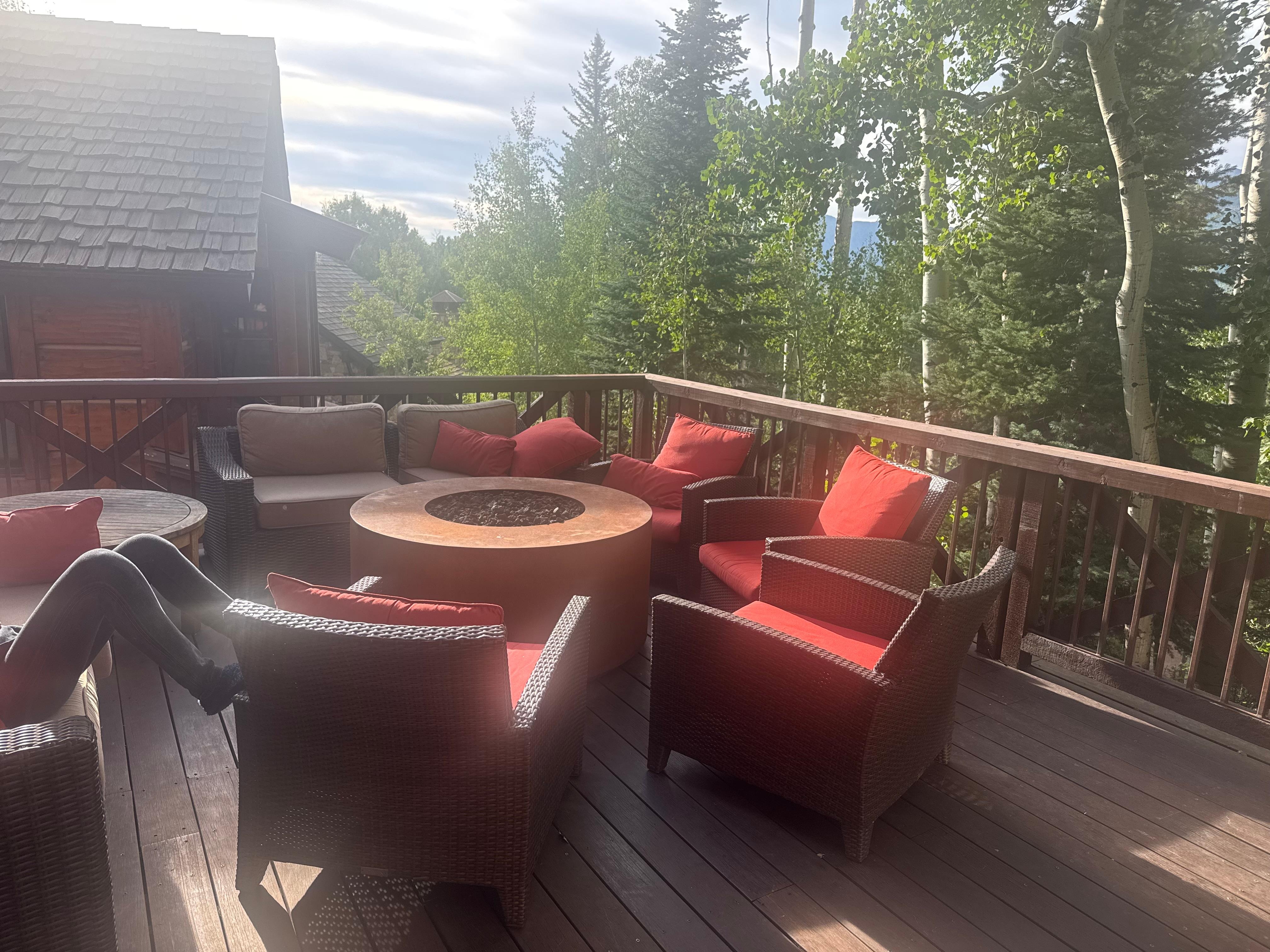 Deck with Gas Firepit