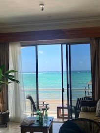 Junior suite with ocean view