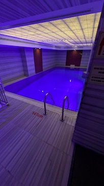 Check out the pool at the lower level. There is also a hot tub.