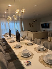 Dining room table