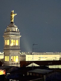 If you like to take awesome photos, go up to the rooftop.