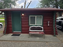 Z Bar Motel Cabin
