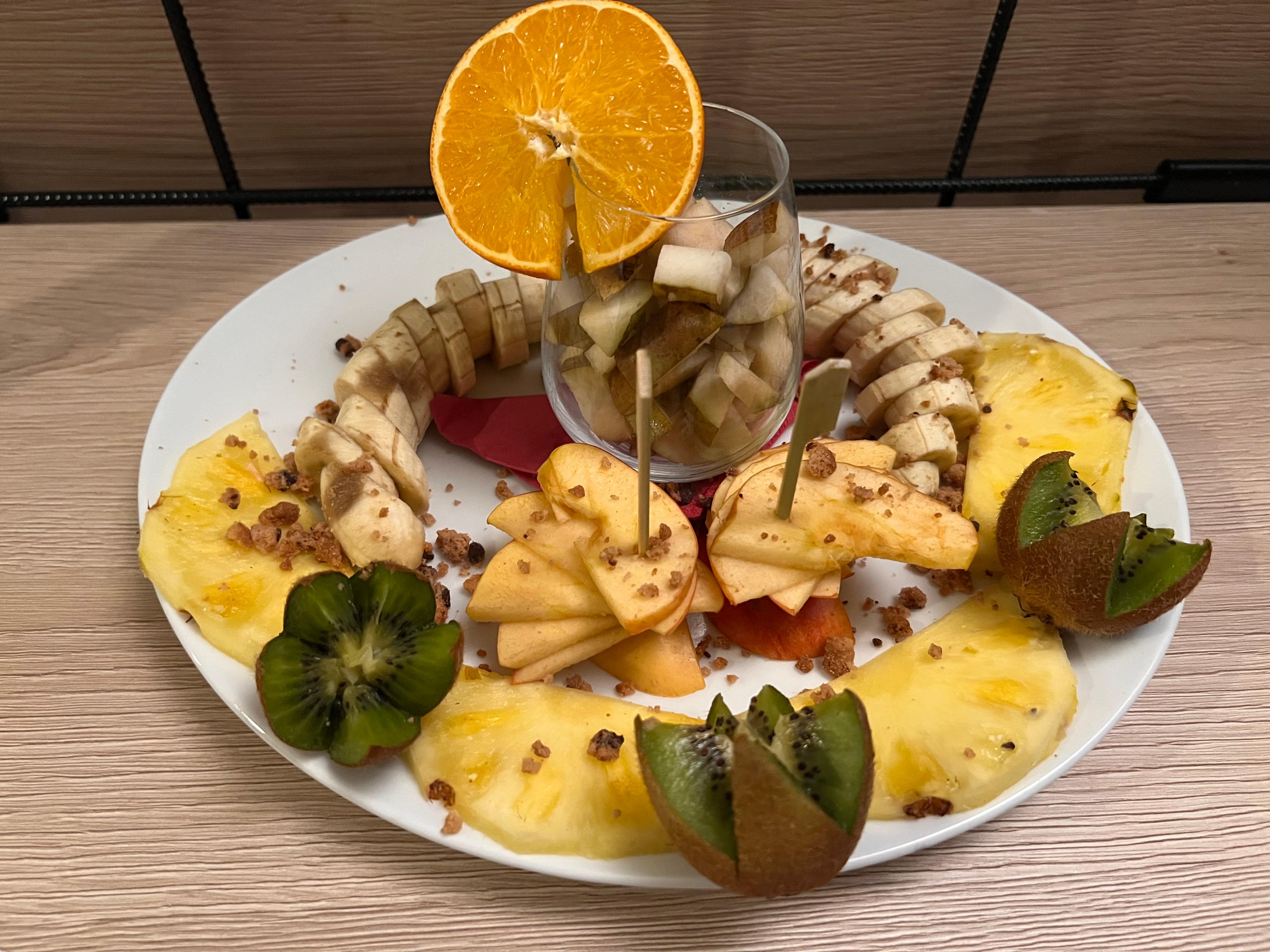 A fruit plate left in our room 