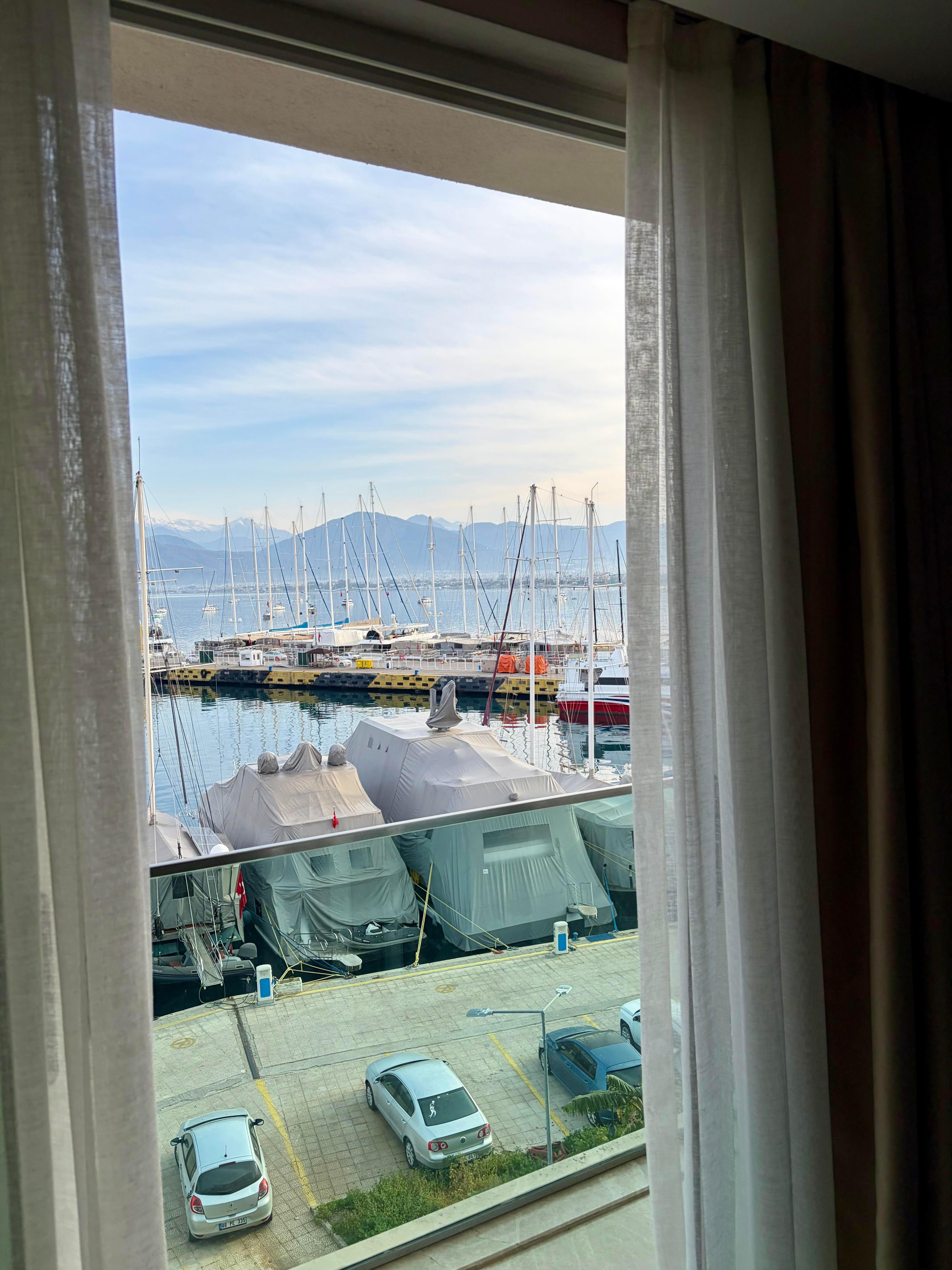 Standard Sea View Room