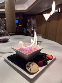 Crème brûlée at The Edge 10/10!