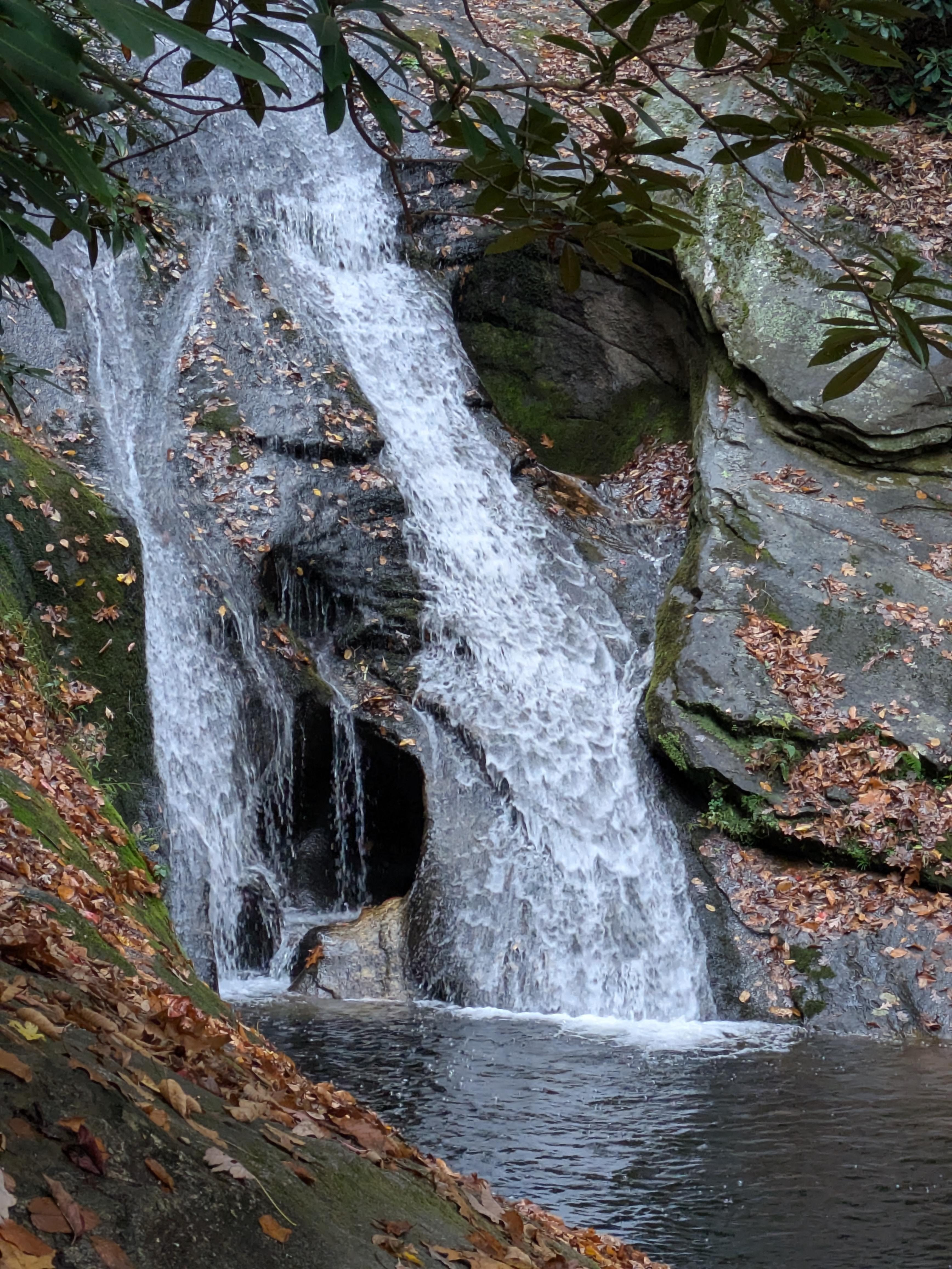 Cabin is close to some amazing hikes, and then you have the hot tub to sink into!!!