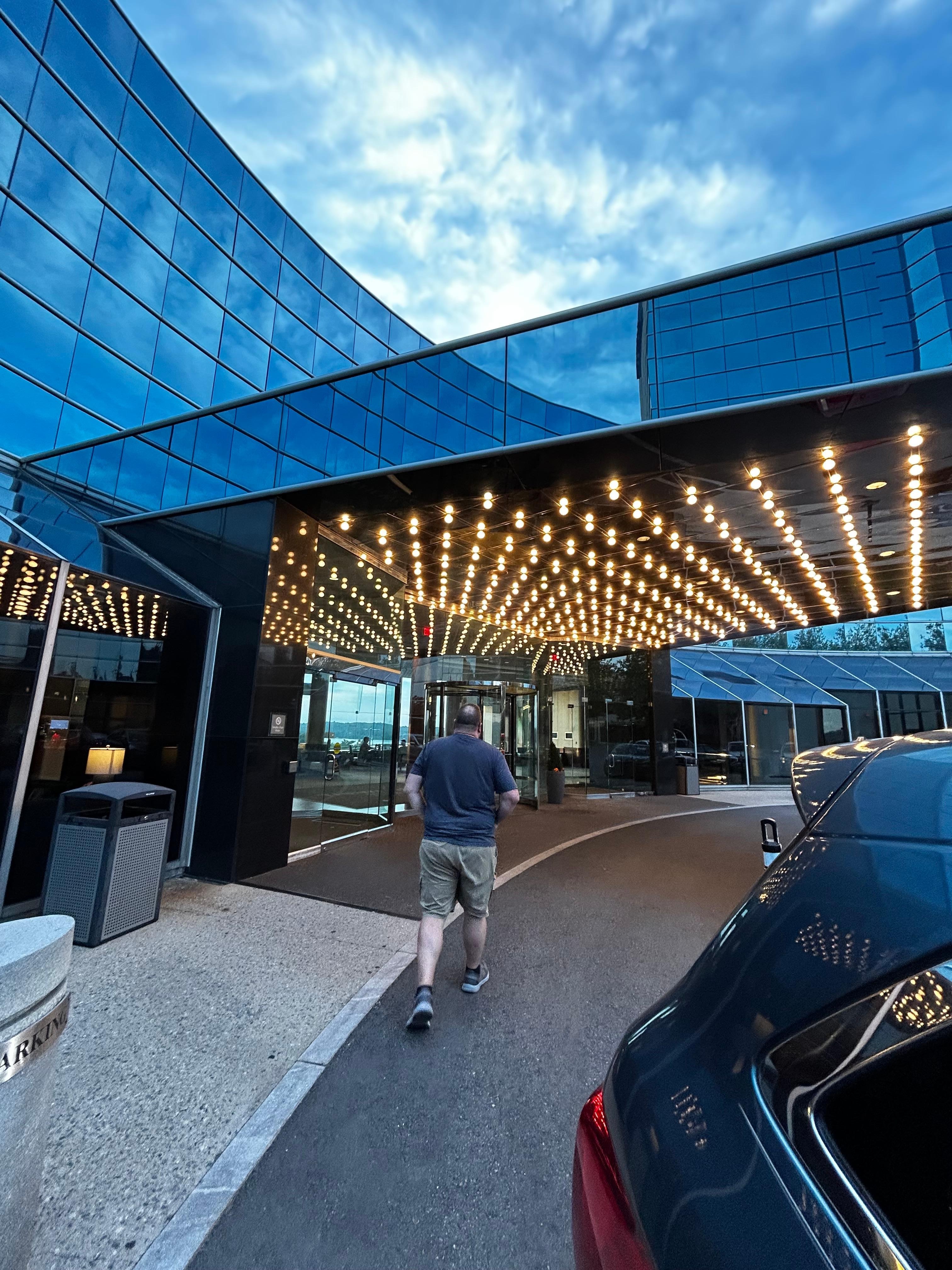 Only photo of the hotel I had. Beautiful entrance! 