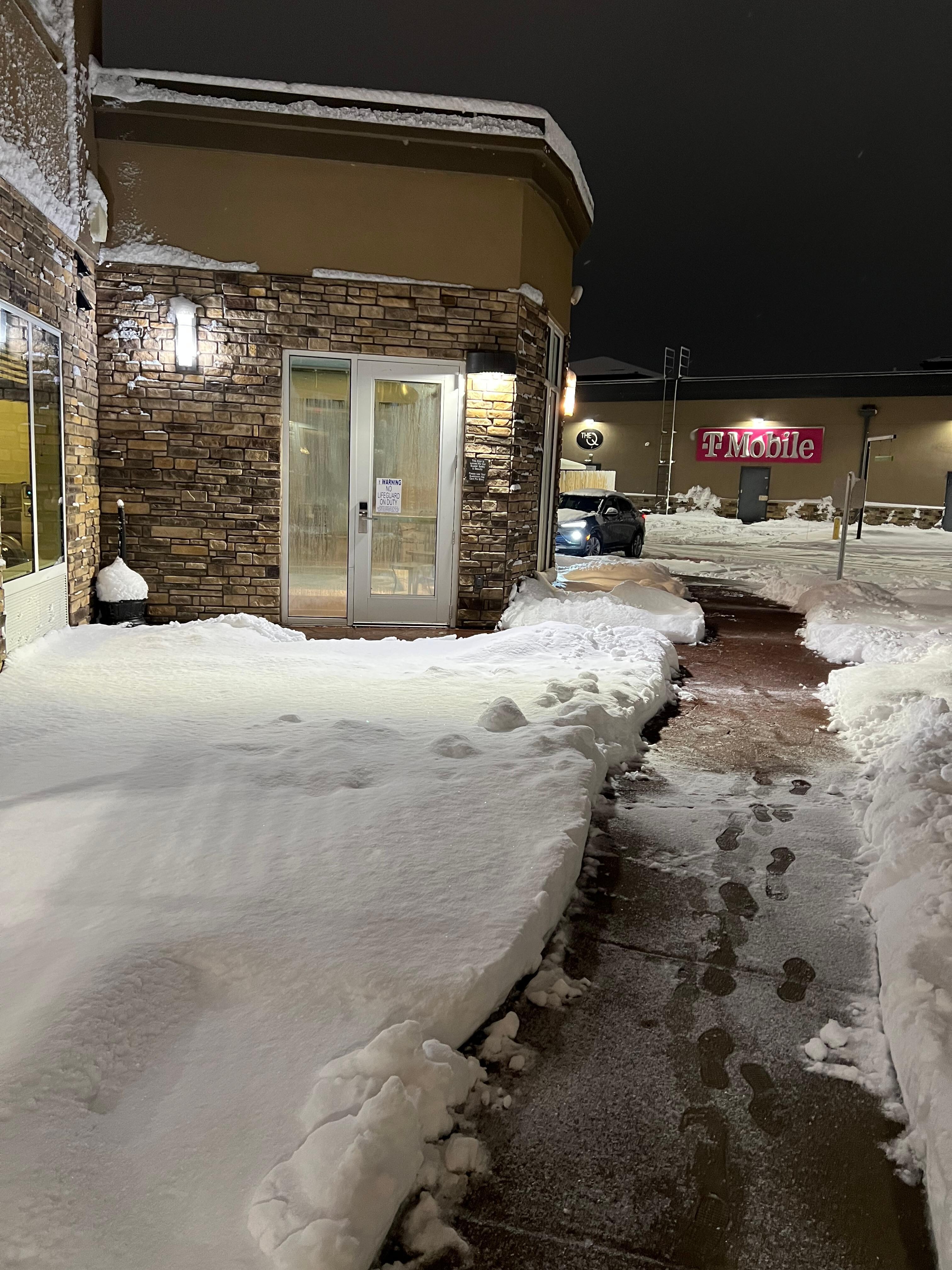 We only took this photo, but they made sure they had the pathways shoveled. We enjoyed our stay and enjoy the snow.