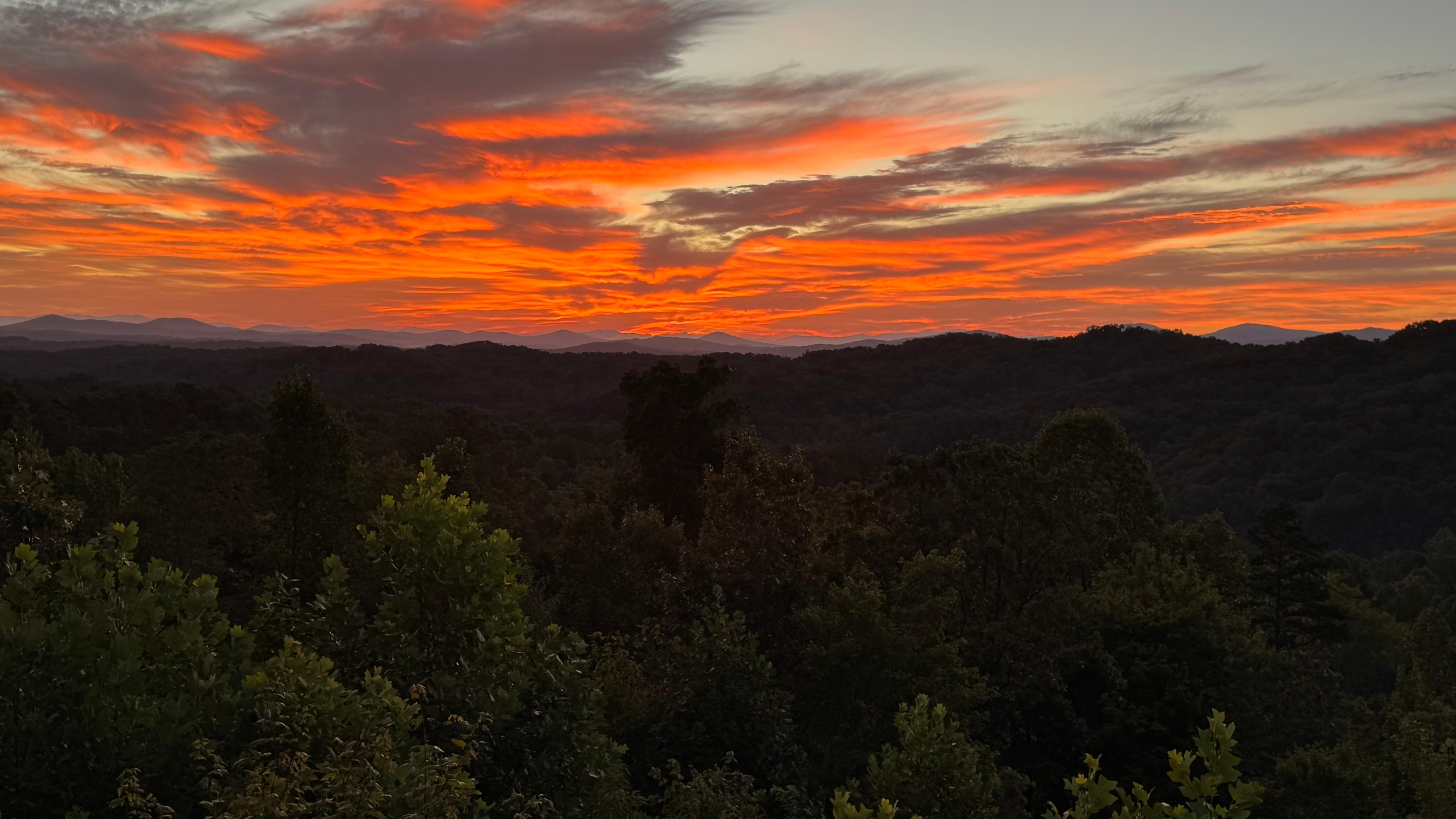 Awakened to this sunrise day 2.