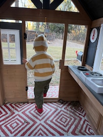 Perfect playhouse for the littles