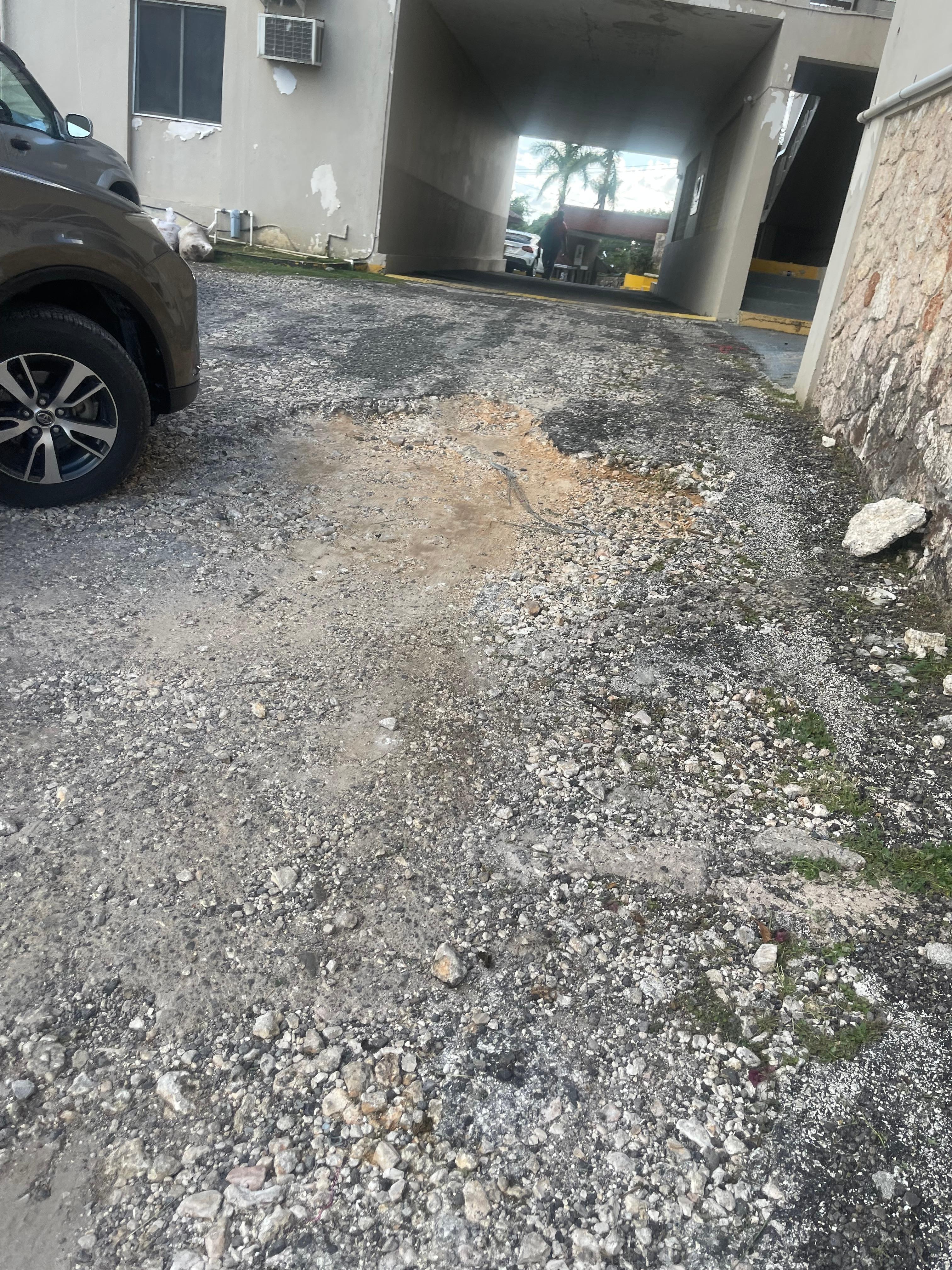 The entrance - a rocky mess