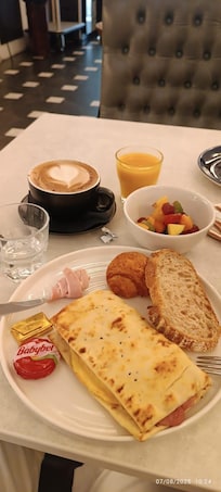 Petit déjeuner