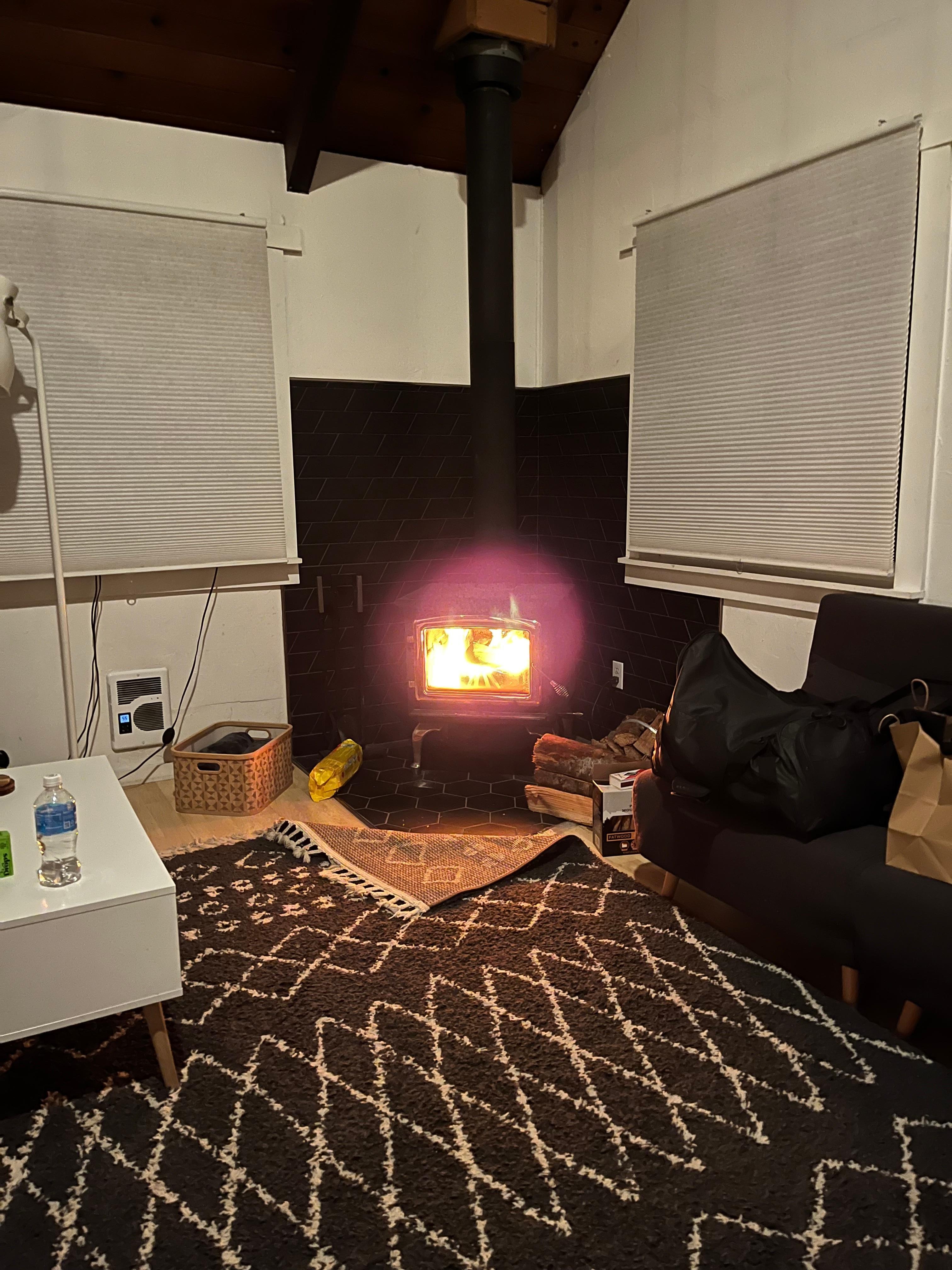 Great wood stove. It would have been nice if the stove would have been cleaned of ash prior to arrival. There wasn’t an ash can no wood at the cabin upon arrival as stated, we did find it later. Not a good spot for seniors, and the road in was pretty