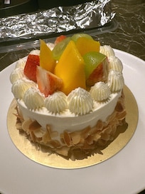 酒店送的生日蛋糕,好味道!