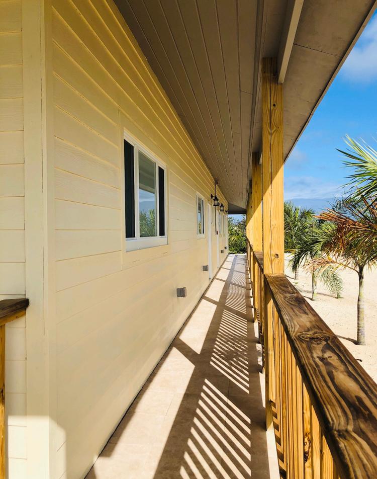 If a room is not labeled as “bungalow” it is located here. Also had condo style beach homes on property. They were similar style but not close to water 