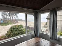 Lovely and relaxing view. Sounds of waves ….. awesome.