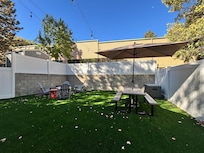Enjoyed the cute back yard.
