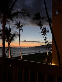 Nighttime view from the Lanai