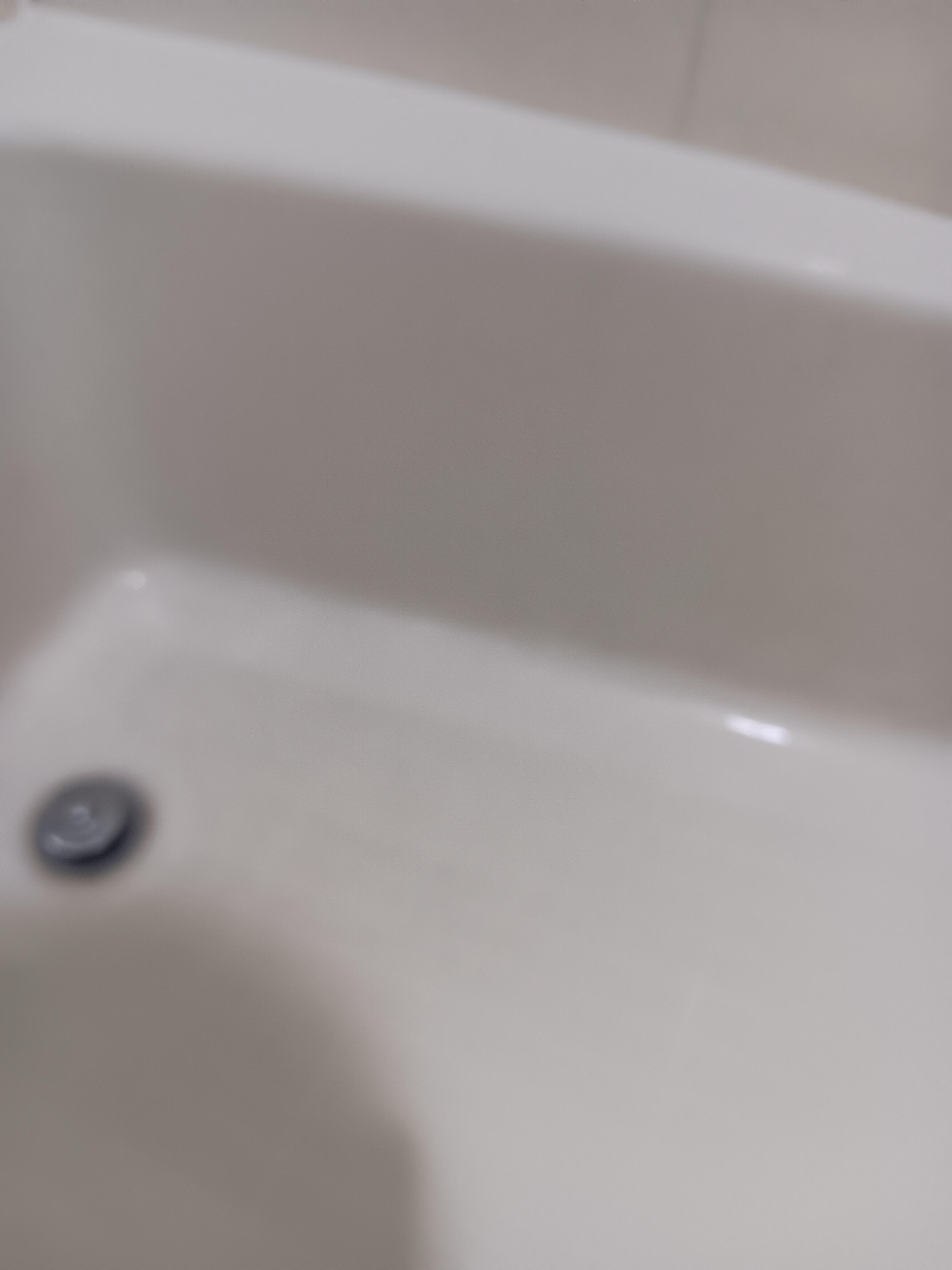 Dirty tub
