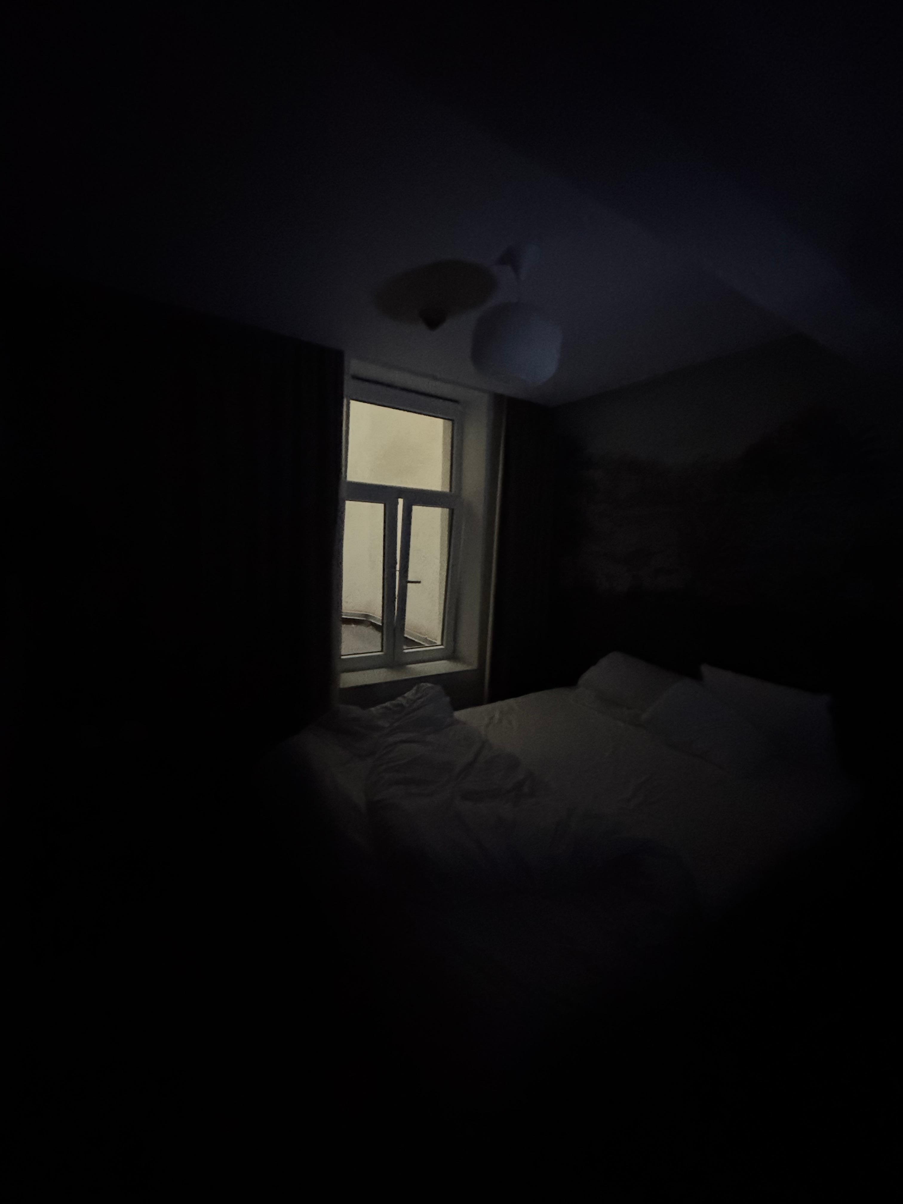 Lumière du jour à 9h30 de la 2eme chambre attribuée 