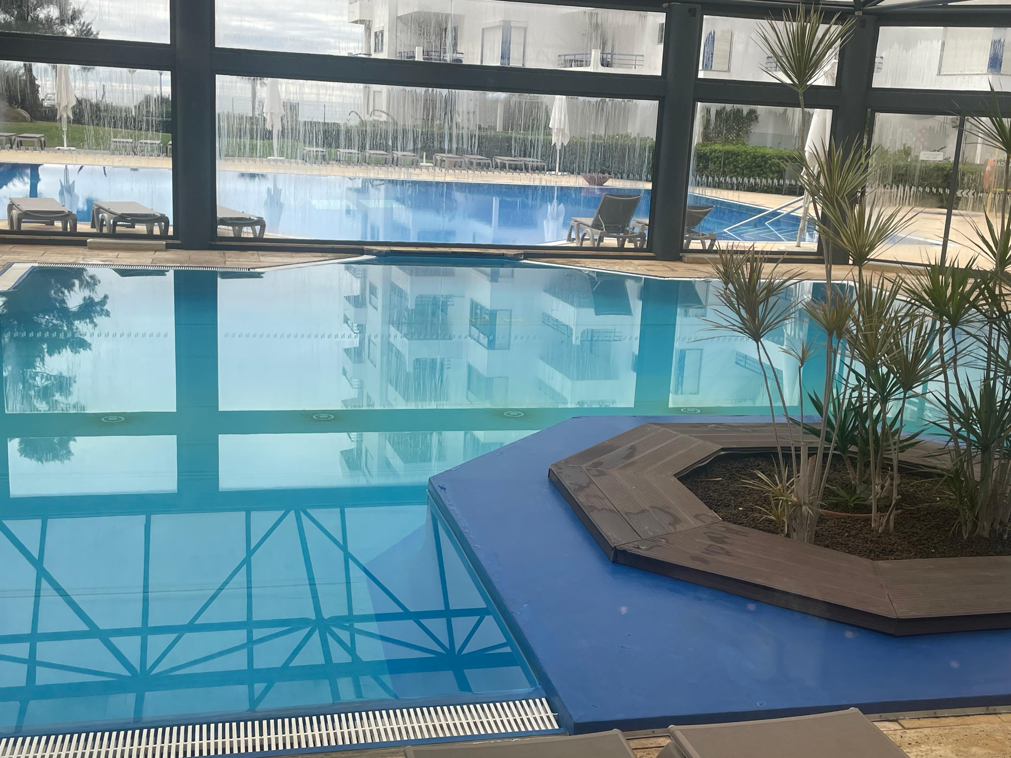 Had a great time swimming in the pool, then going for a shower and sauna .