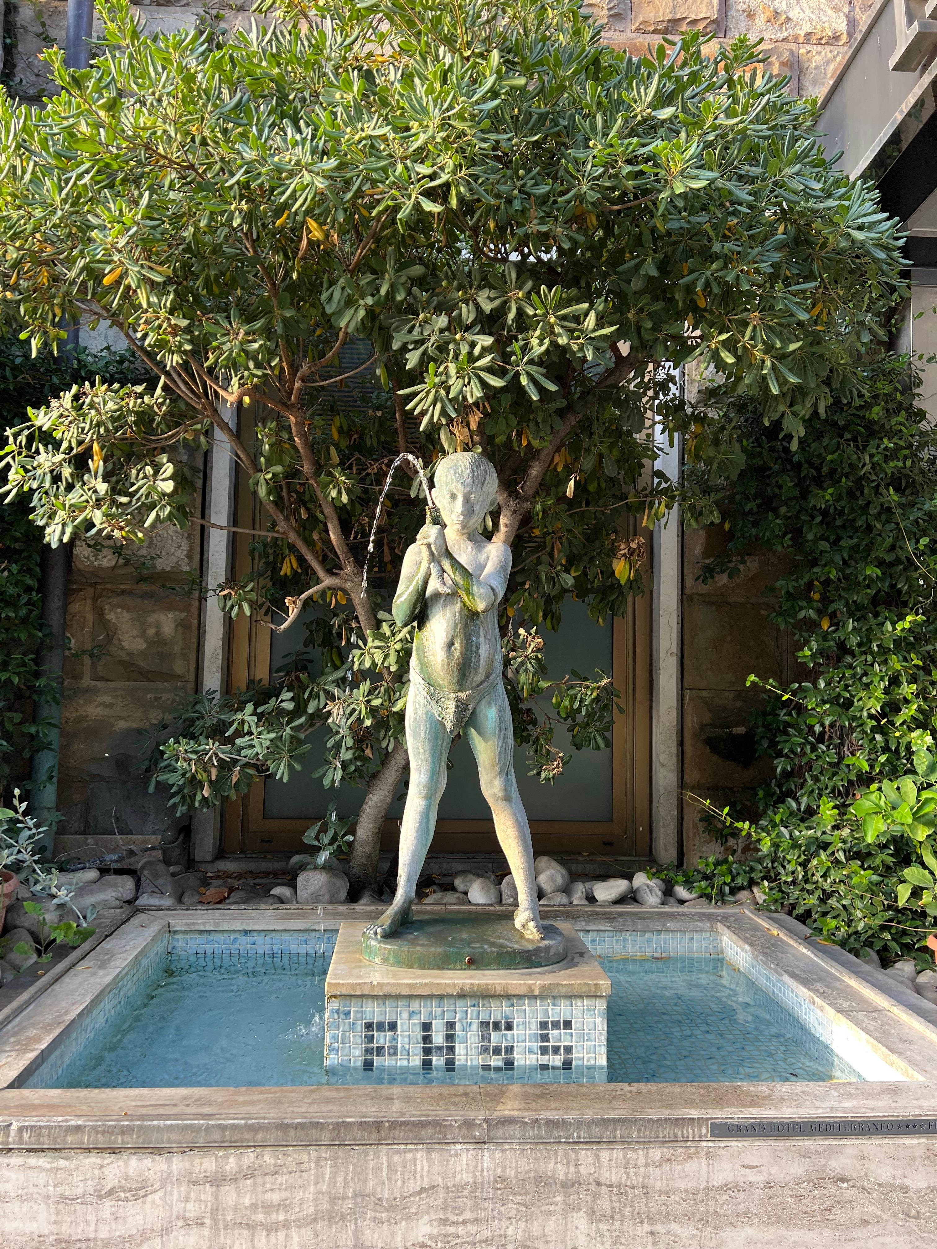 Fountain in front of the hotel. 