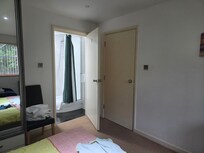 Ensuite = shower and toilet