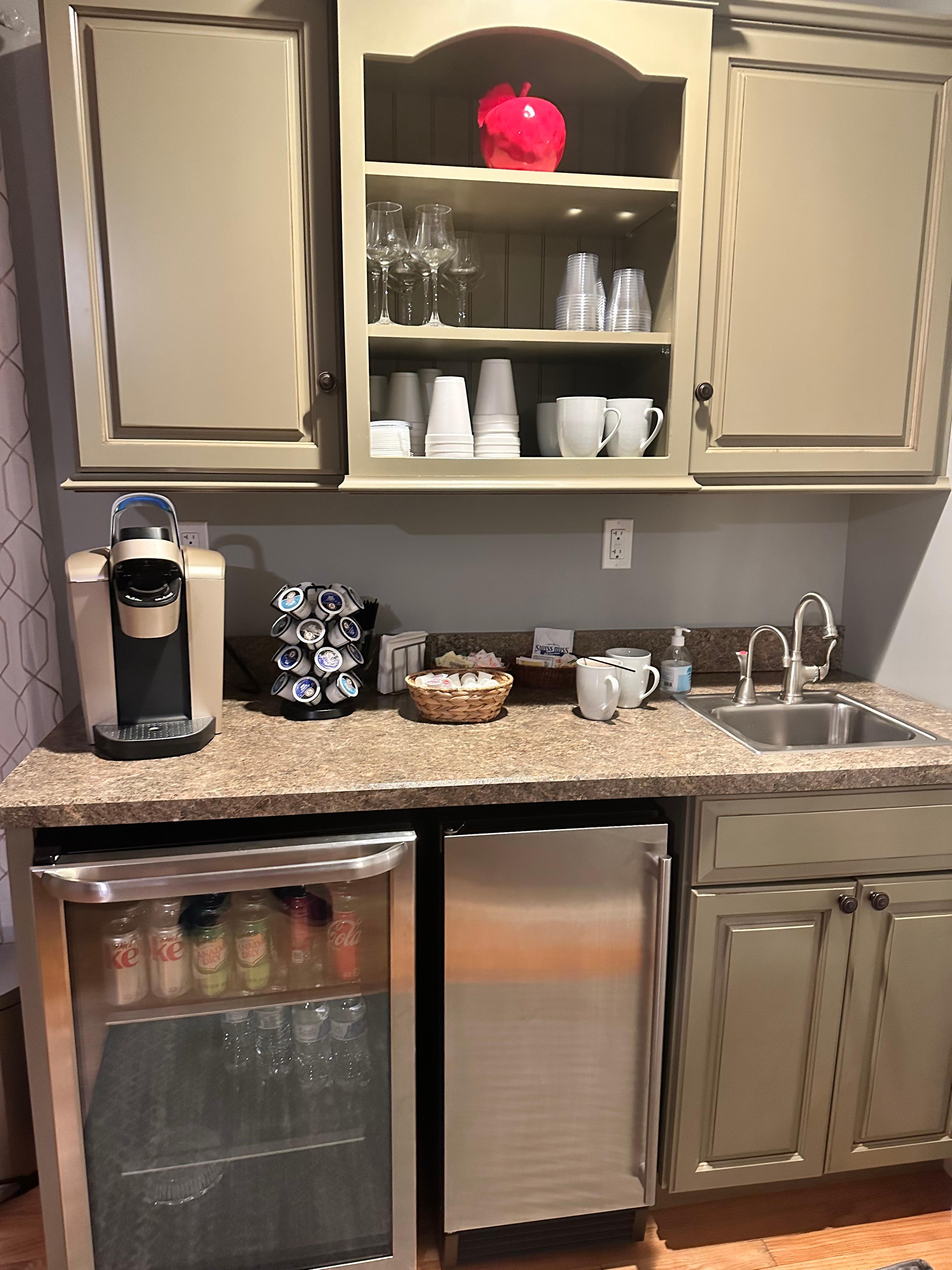 Self serve bar hot cocoa, coffee , soda and ice 