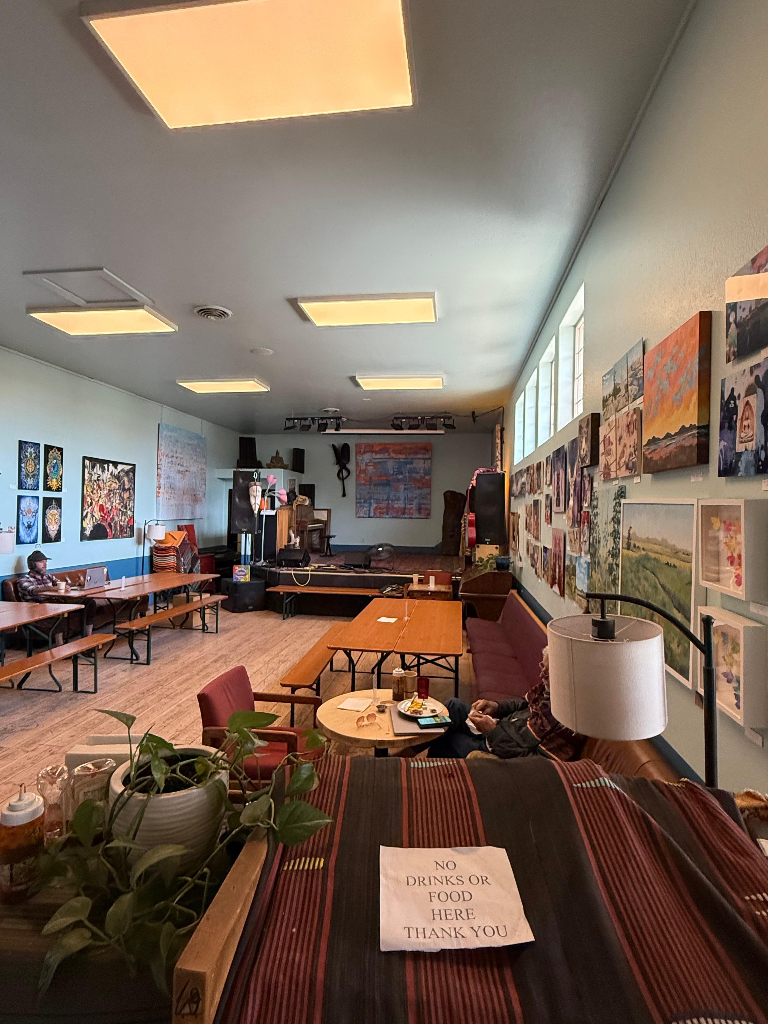 Inside the Elephant Cloud Cafe