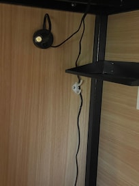 Kid’s bed uncovered wire