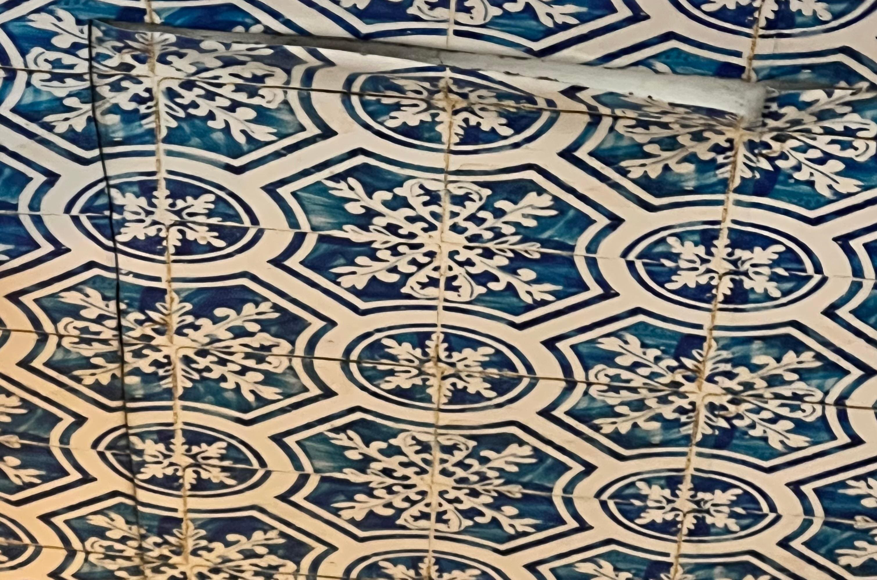 Wallpaper peeling off ceiling