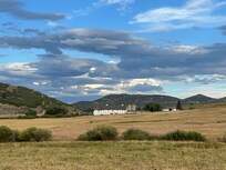 … easy walk to the White Barn