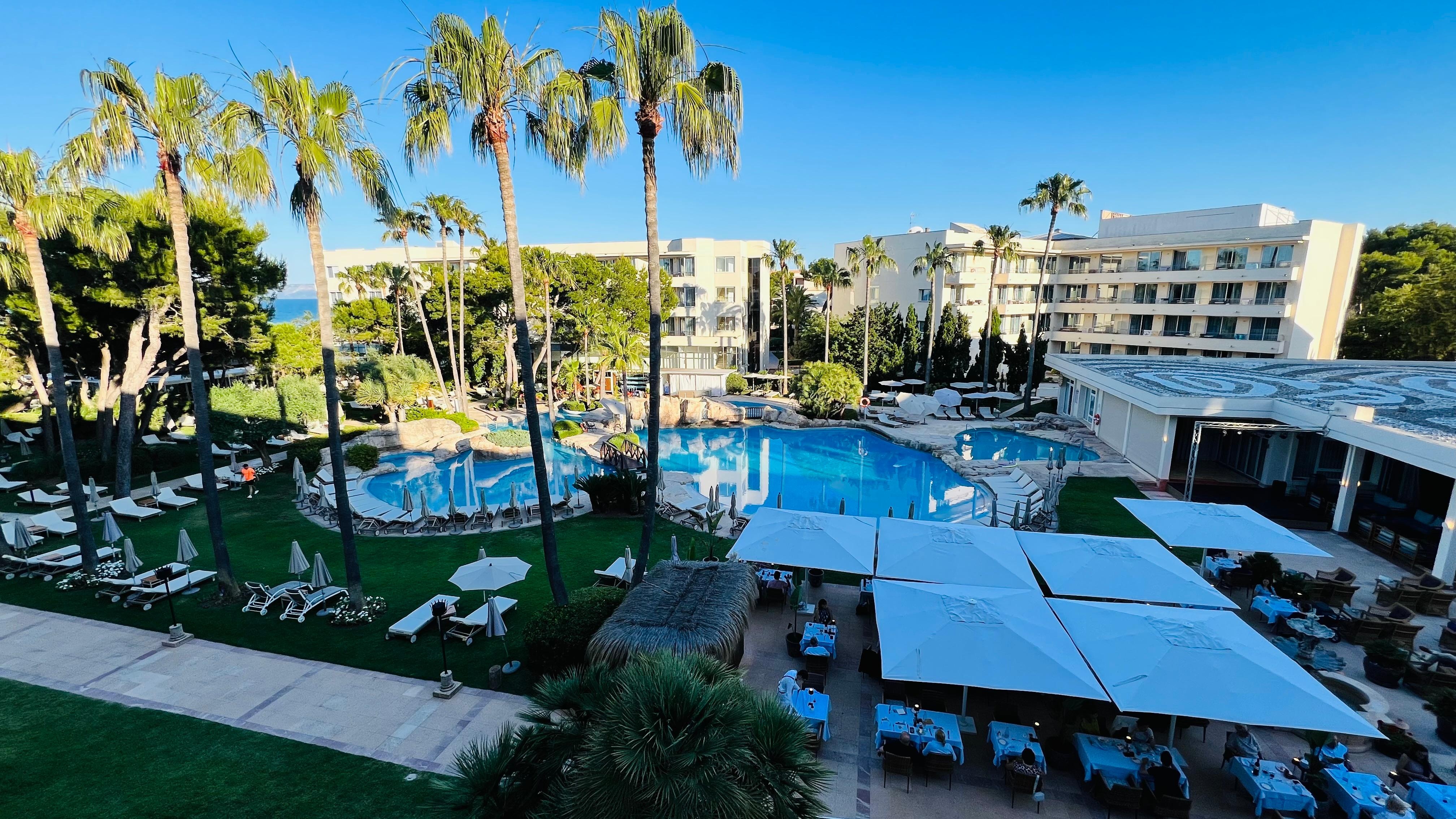 Pool area
