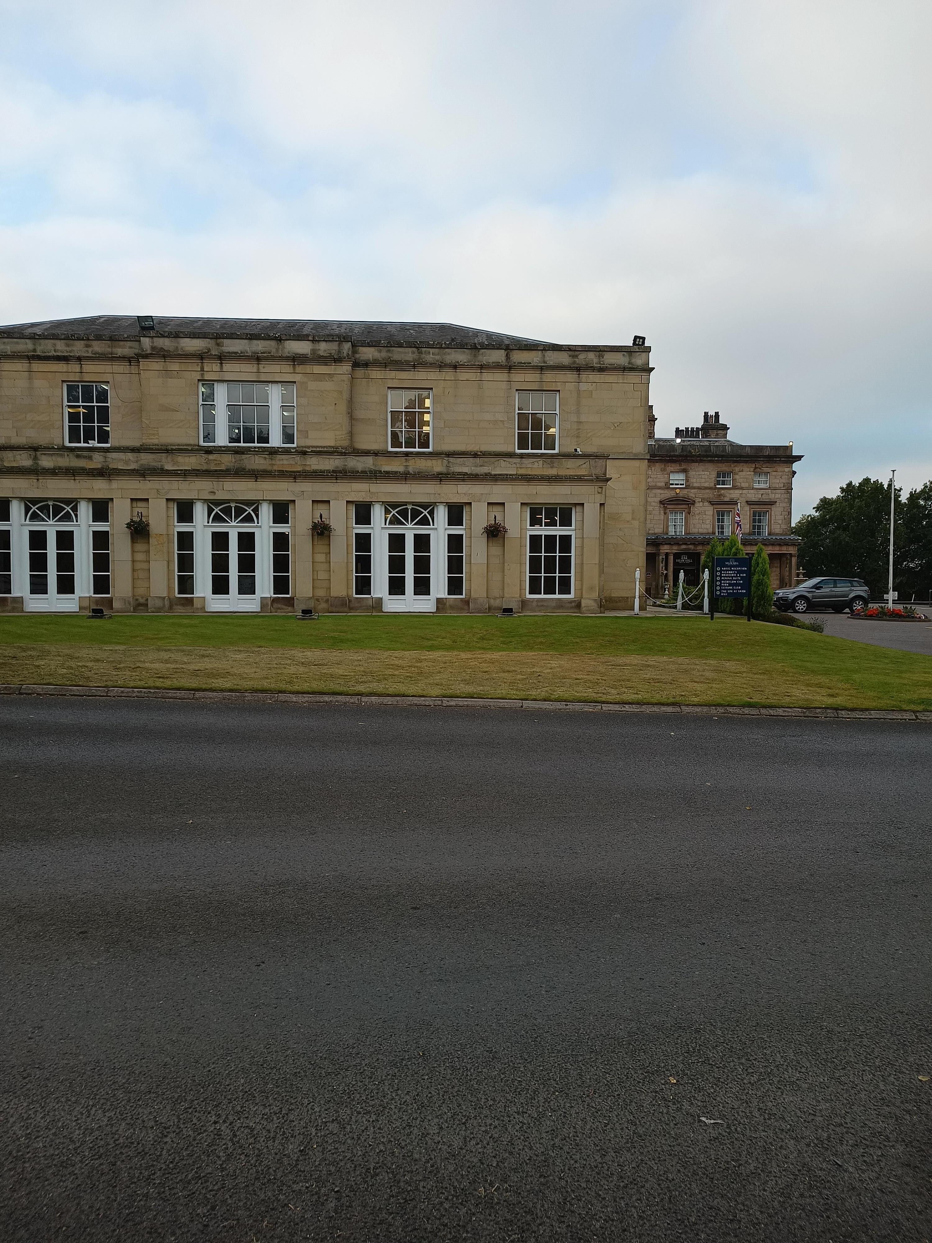 The main hotel and restaurant.