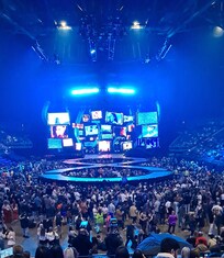 Dernier concert de Katy Perry à Londres au O2 Arena GÉNIAL