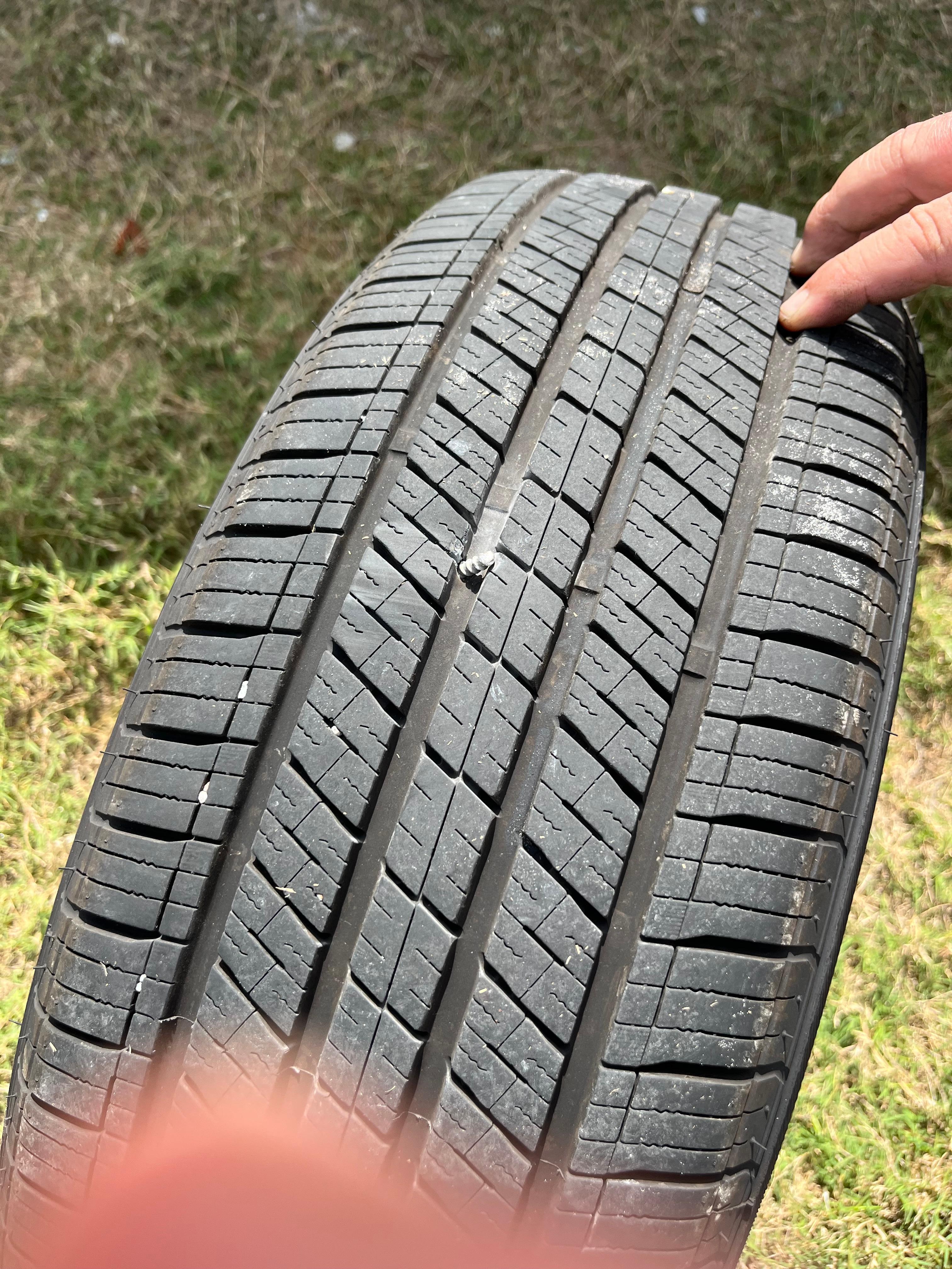 Big ole screw in the tire 