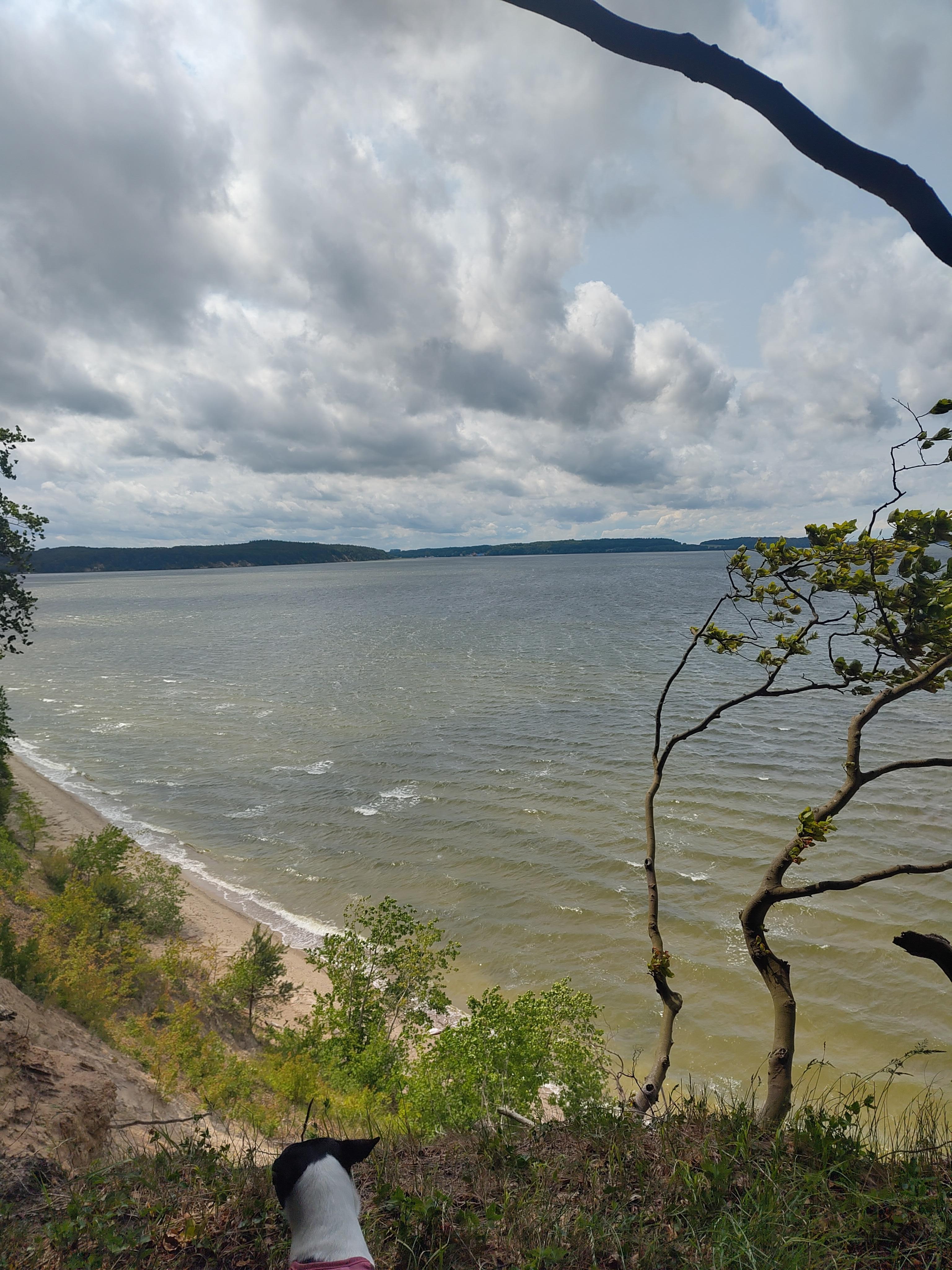 Wanderung am Meer entlang