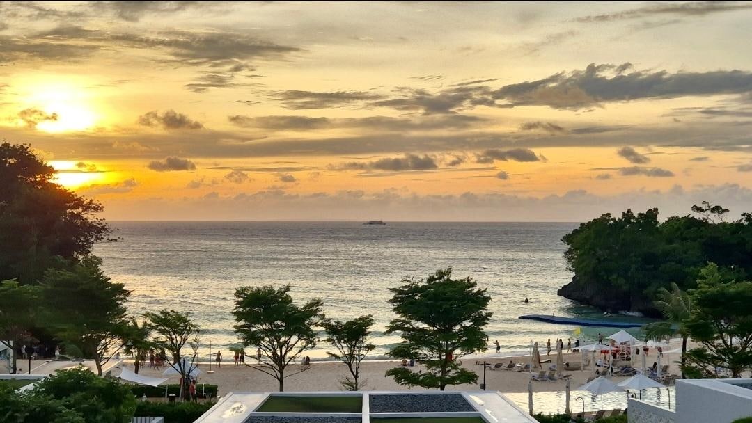 Sunset views from Deluxe seaview room