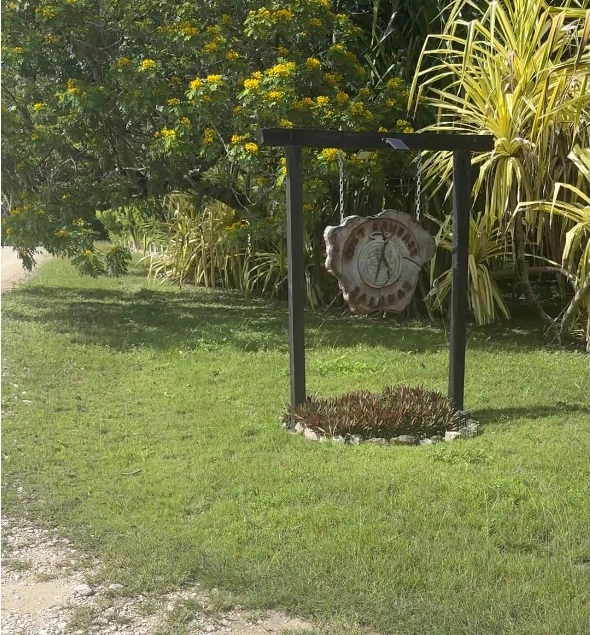 It’s a 20 minute walk Lost Compass Cabanas to the Cahal Pech Mayan ruins, which are well worth the effort. 