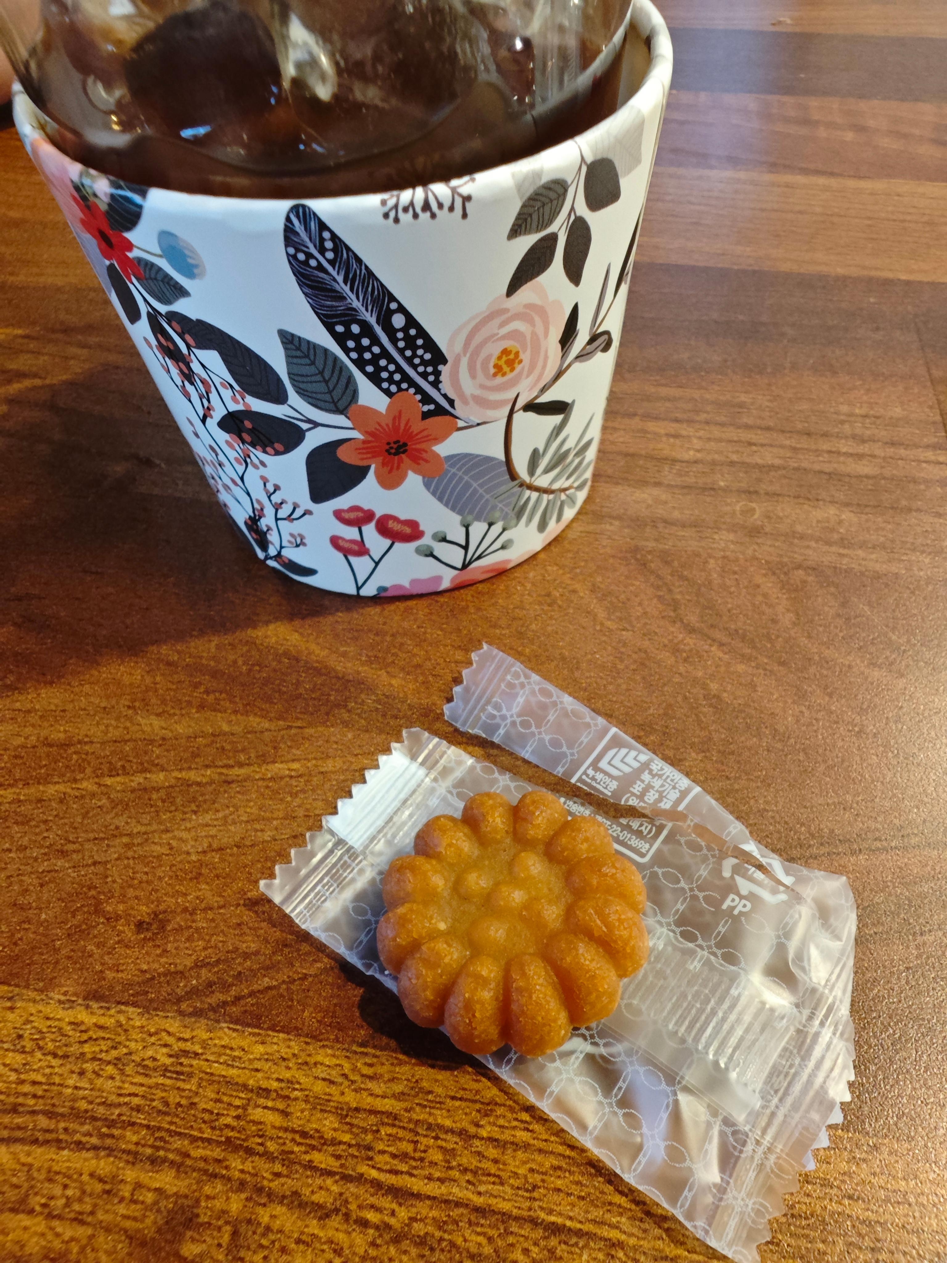 ウェルカムドリンクをいただいたカフェ