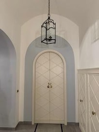 hallway to bedrooms