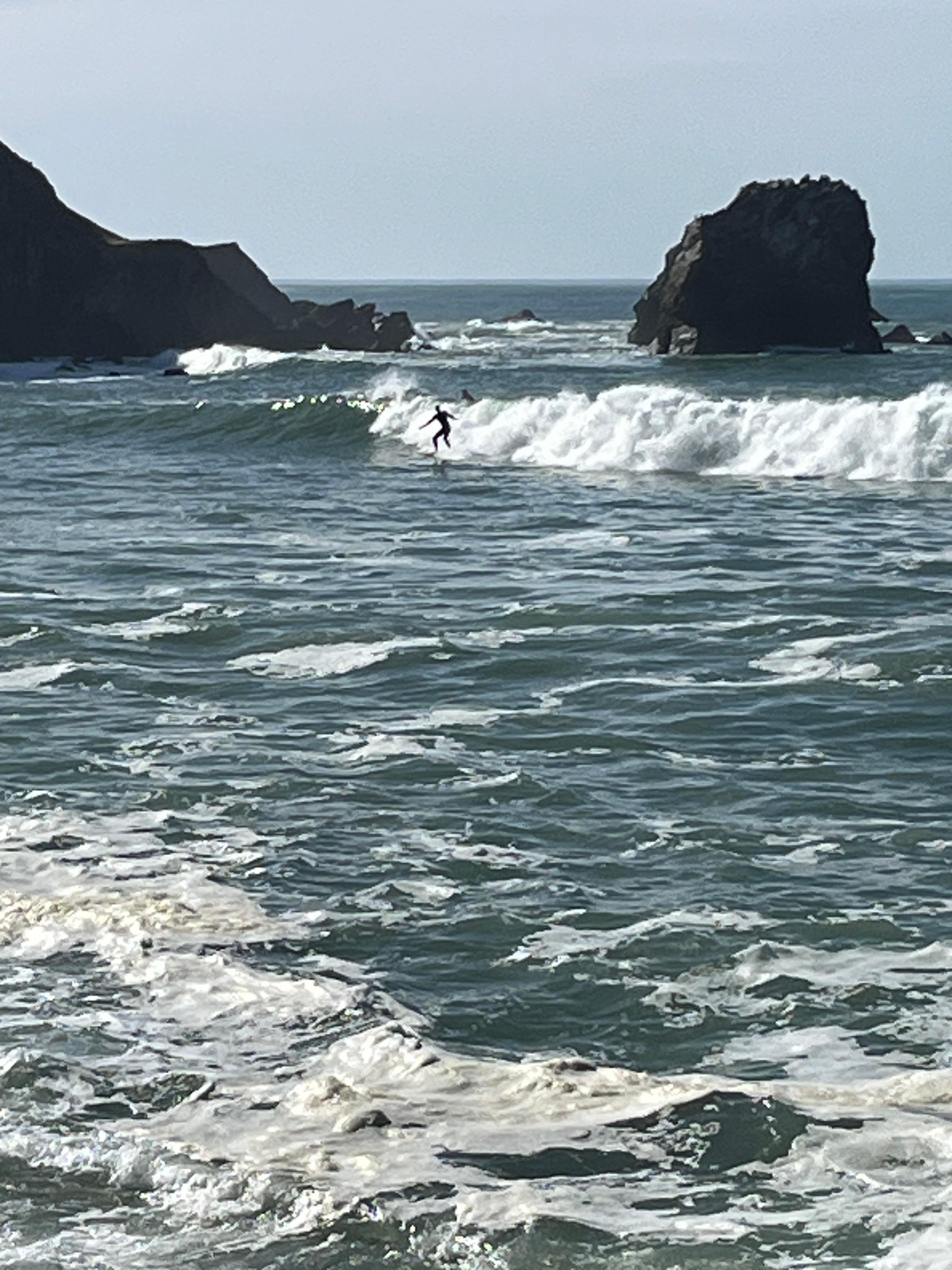 Listening to the waves 