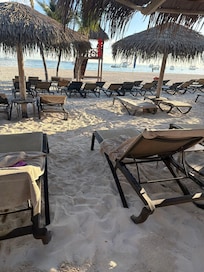 Beach sitting ♥️