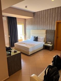 Room 216 - nice 