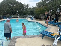 Very clean and convenient pool!