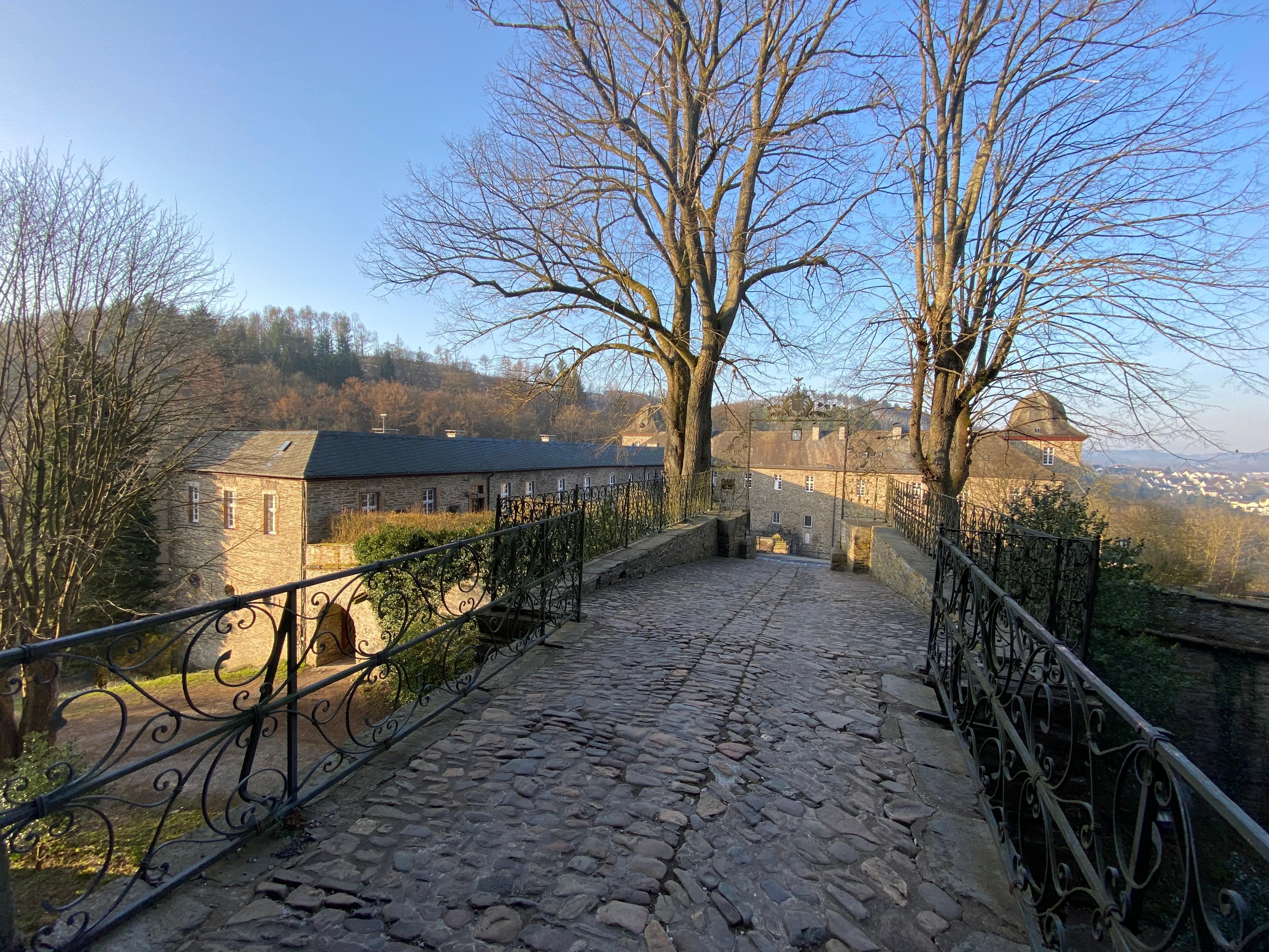 Ansicht der Burg von der Oberburg aus