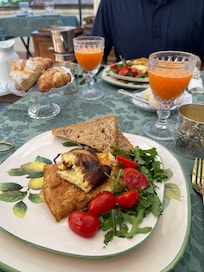 Breakfast at Casa Isabella