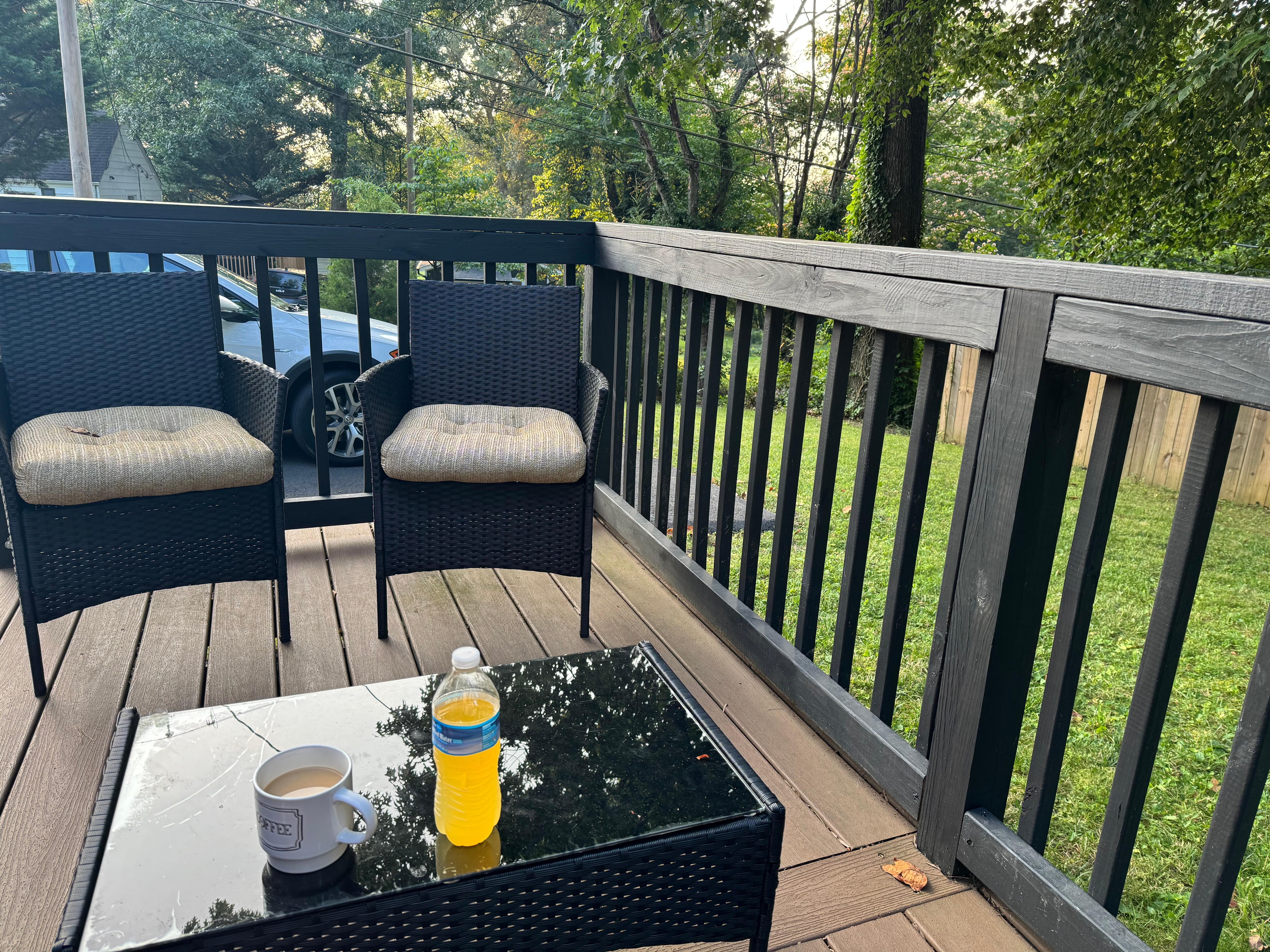 Nice spot to read and have coffee ☕️ in the early am