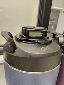 Dirty hot water container